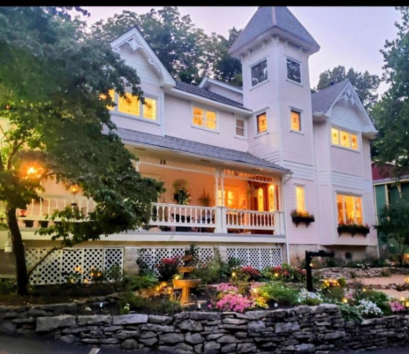 Inn At Rose Hall Eureka Springs Zewnętrze zdjęcie